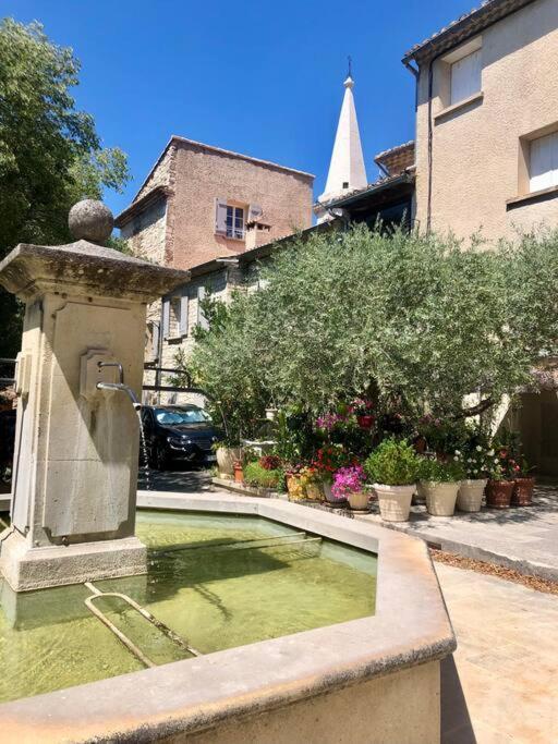 Logement Neuf, Tout Confort, Au Coeur Du Village Saint Didier  Buitenkant foto